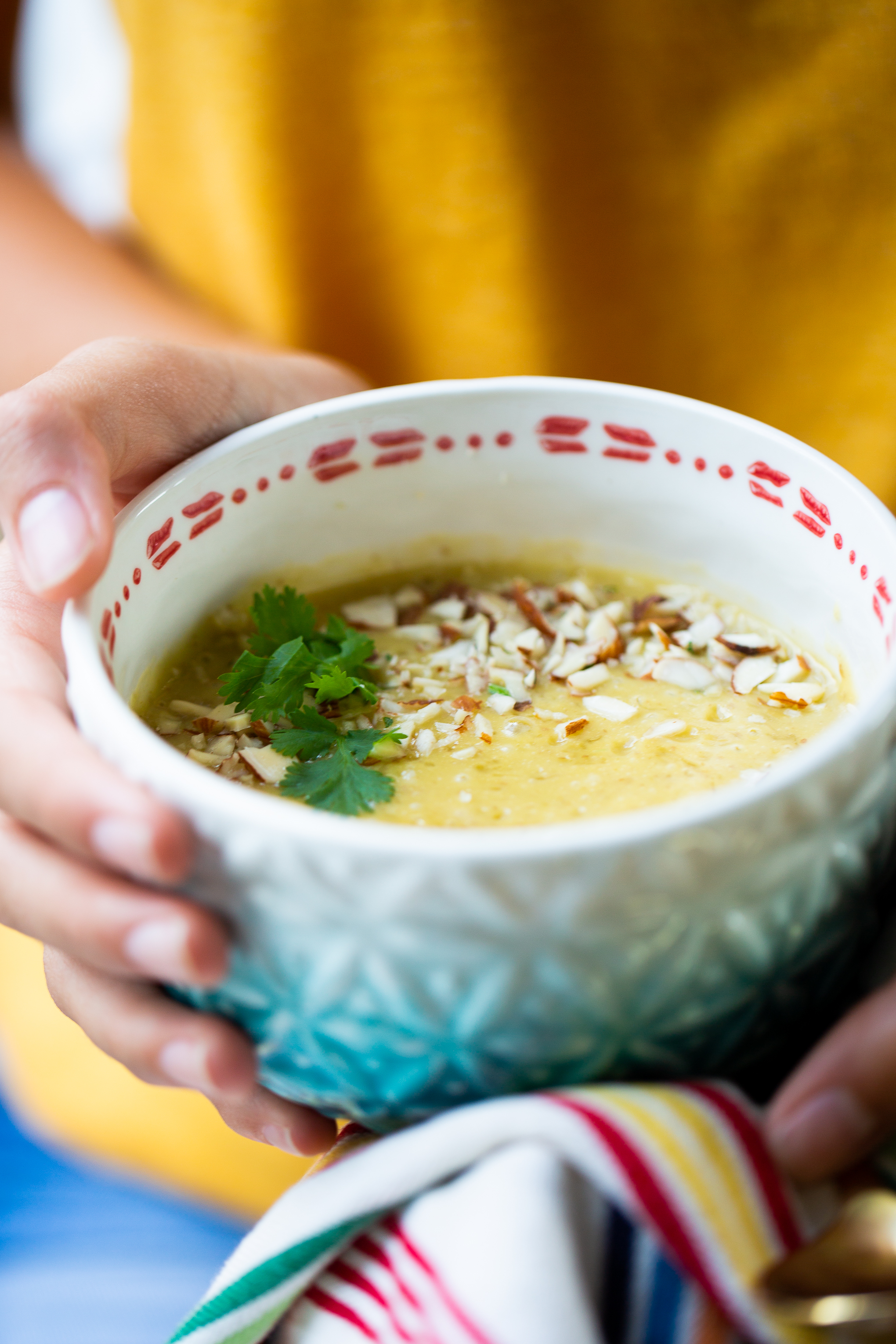 Sopa de papa y cilantro