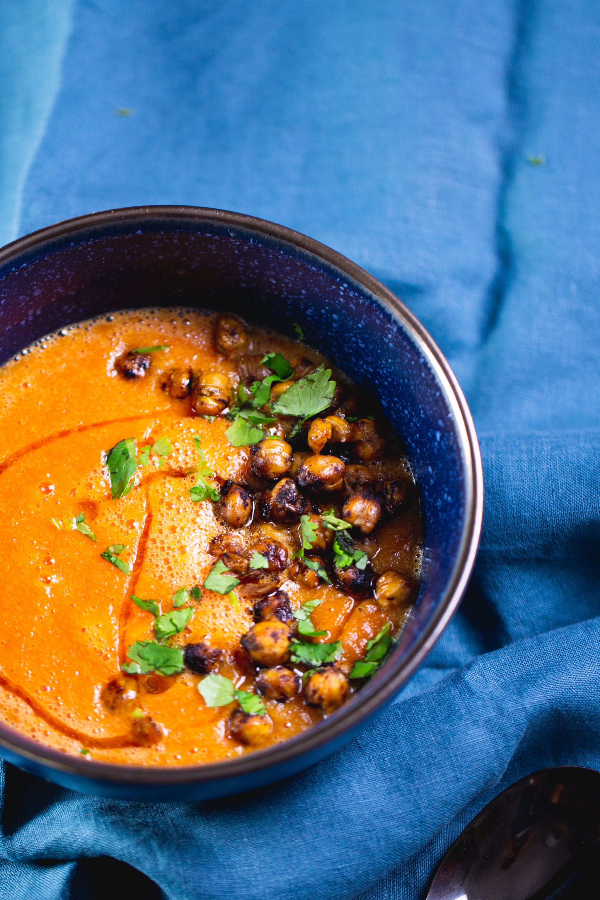 Sopa de toamte, receta fácil, rápida y vegana