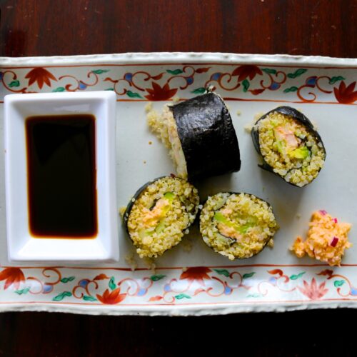 Sushi de quinoa con corazones de palmito y chipotle