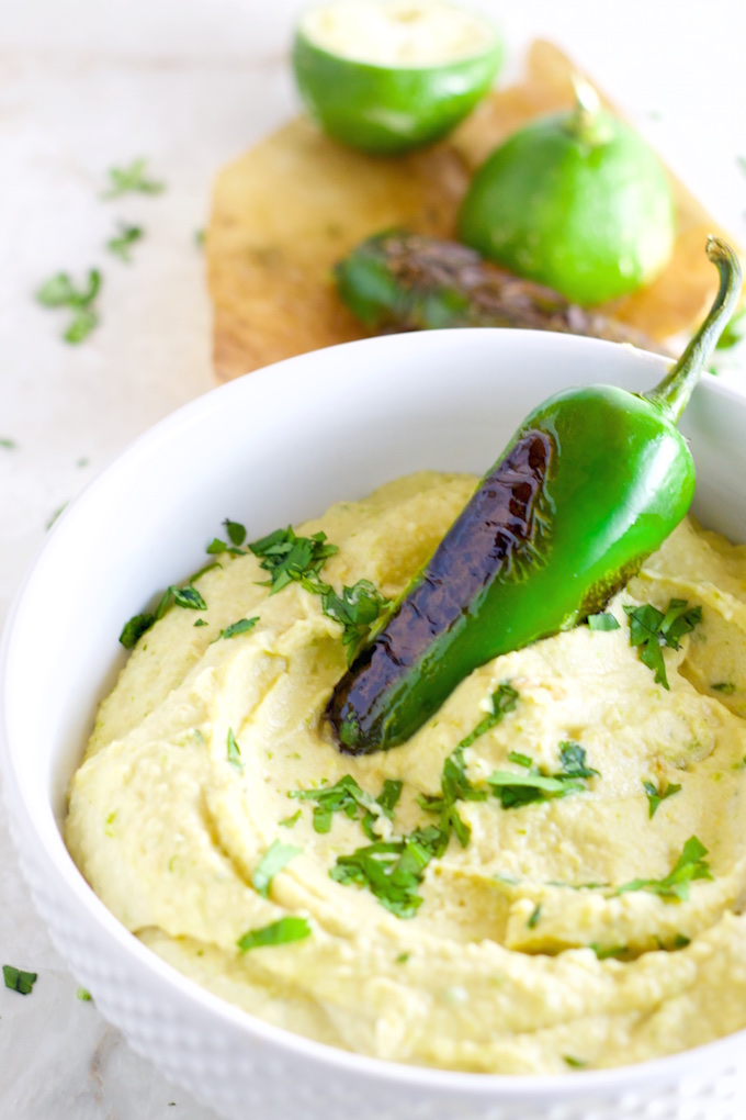 Super healthy, delicious and homemade jalapeño hummus