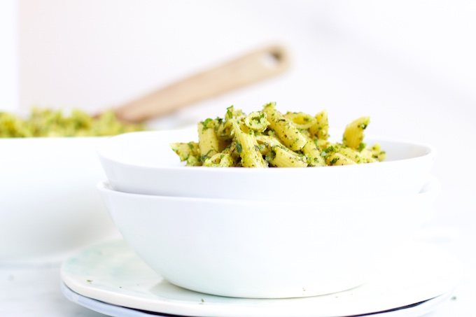 Pasta Barilla con pesto de menta y almendra