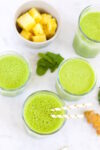 Smoothie de kale, piña y menta