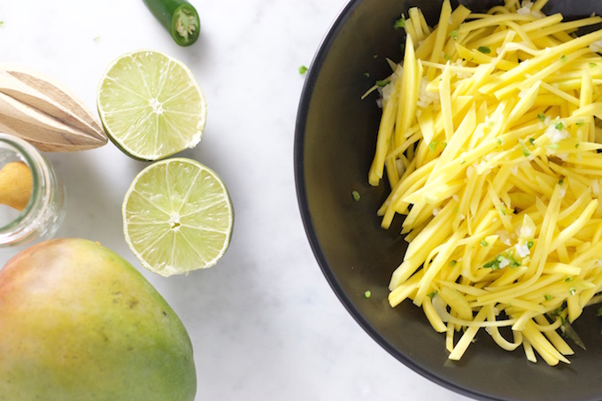 Mango verde con sal y limón