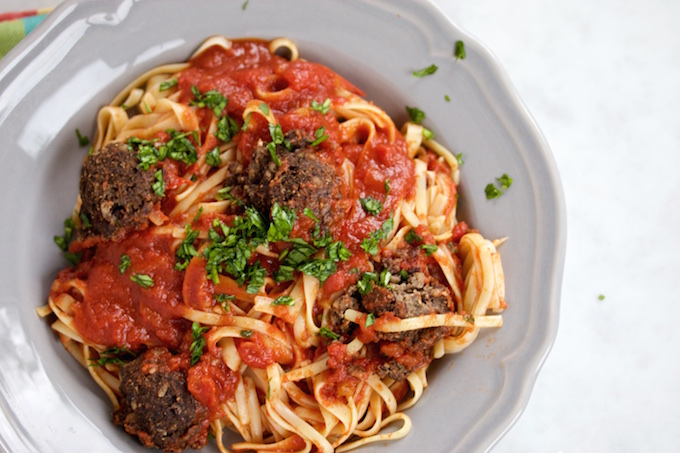 Albondigas veganas.Spaghetti and meatballs.piloncilloyvainilla.com