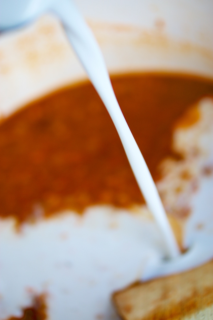 Sopa de lentejas rojas con zanahoria y tomate.p&V