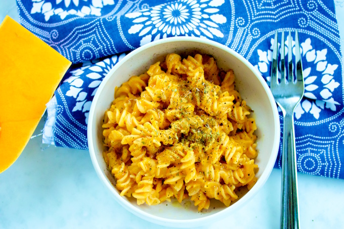 Pasta con butternut squash salsa