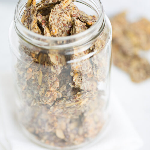 Crackers de semillas y avena.