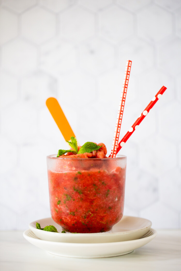 raspado de sandía con menta y limón