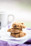 Receta de galletas de avena con plátano, manzana y chocolate. REceta de galletas de avena vegana.