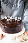 Receta de pastel de chocolate vegano para celebrar un buen cumpleaños.
