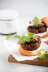 Black bean and mole burgers recipe. Easy, delicious and vegan.