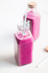 Smoothie de betabel y moras (smoothie rosa)