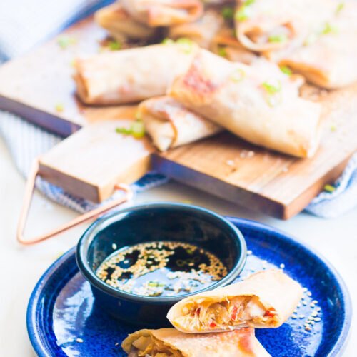 Receta vegana de taquitos chinos de verduras al horno.
