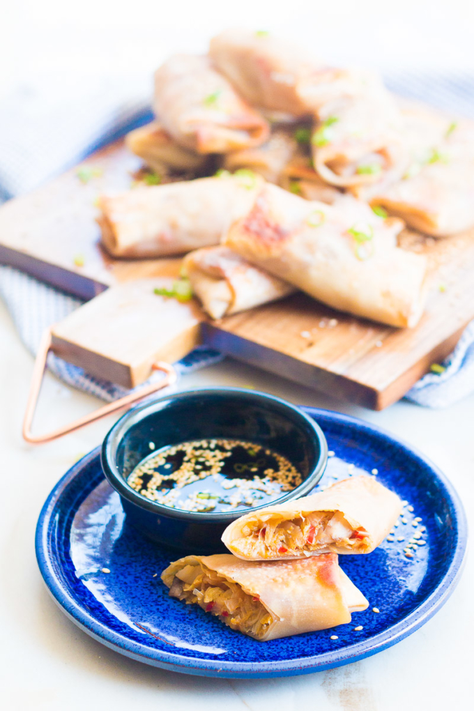 Receta vegana de taquitos chinos de verduras al horno.