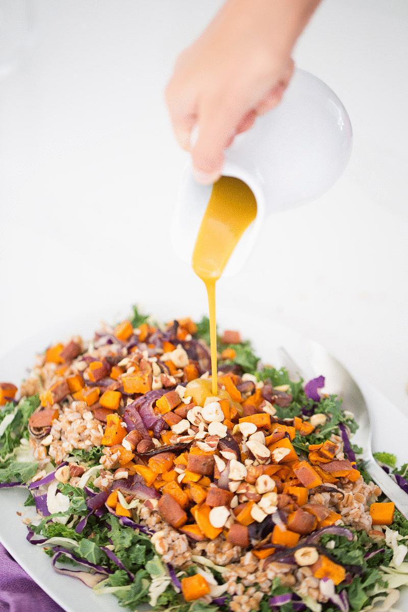 This autumn salad recipe with vegan honey-mustard dressing is easy, nutritious and perfect for this season. I'm obsessed with it!
