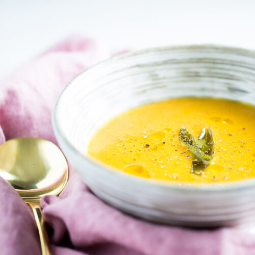 Sopa de calabaza rostizada