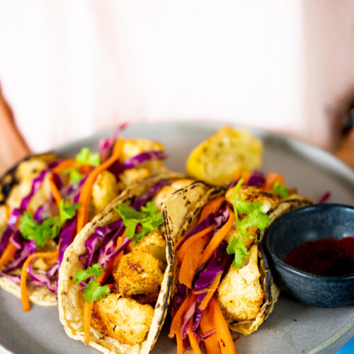 tacos de coliflor rostizada