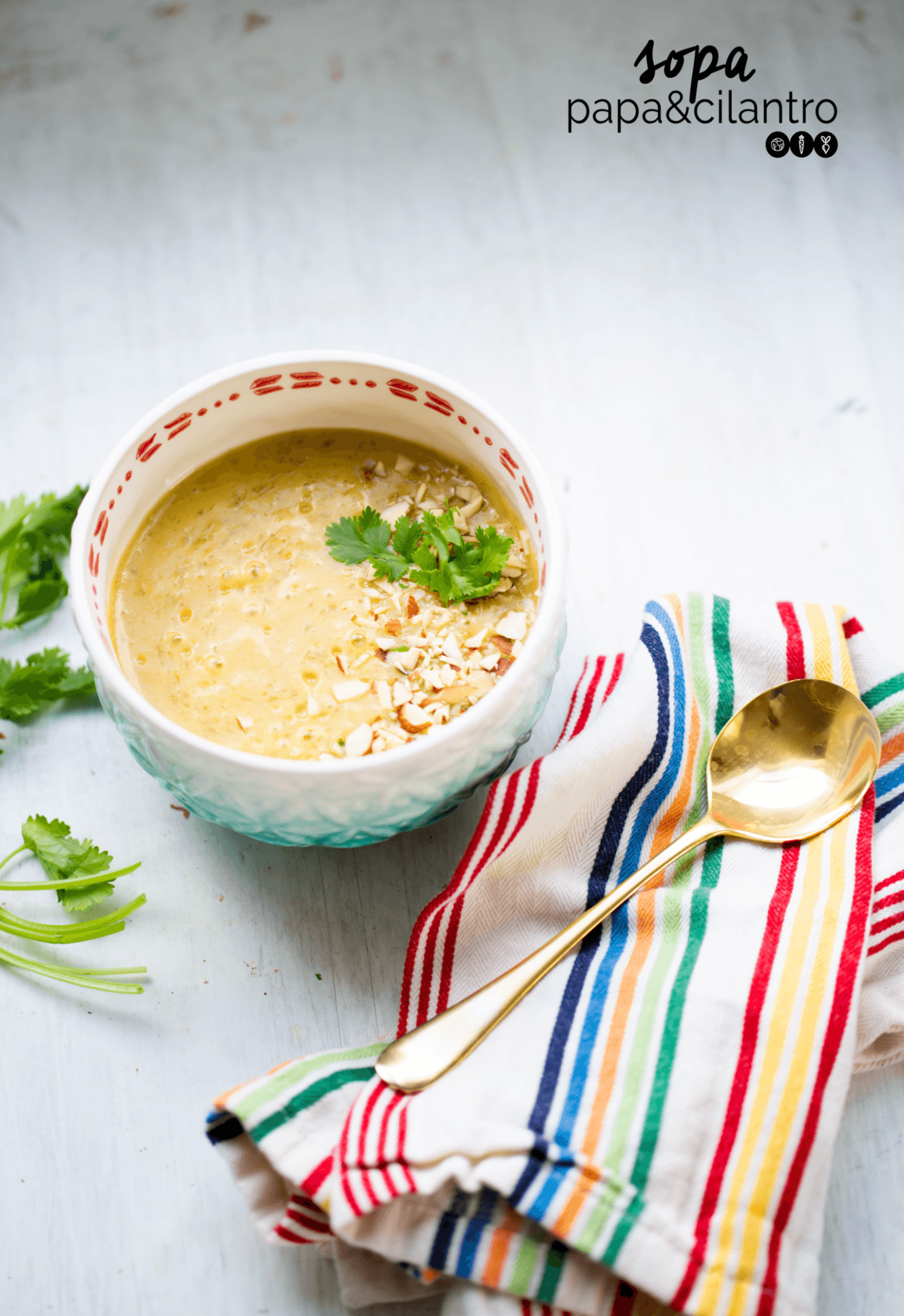 sopa de papa y cilantro