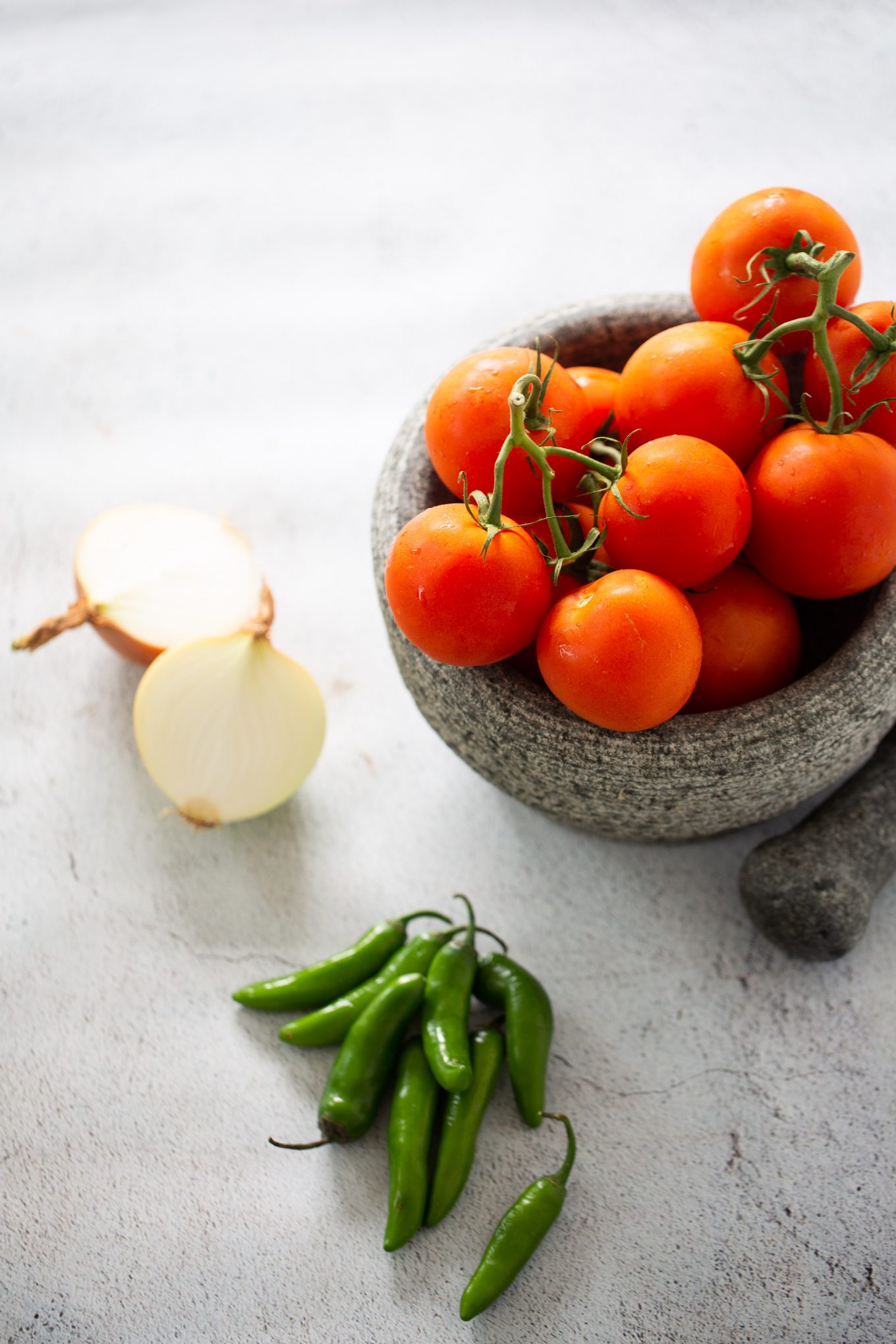 ingredientes para hacer salsa mexicnaa roja vegana