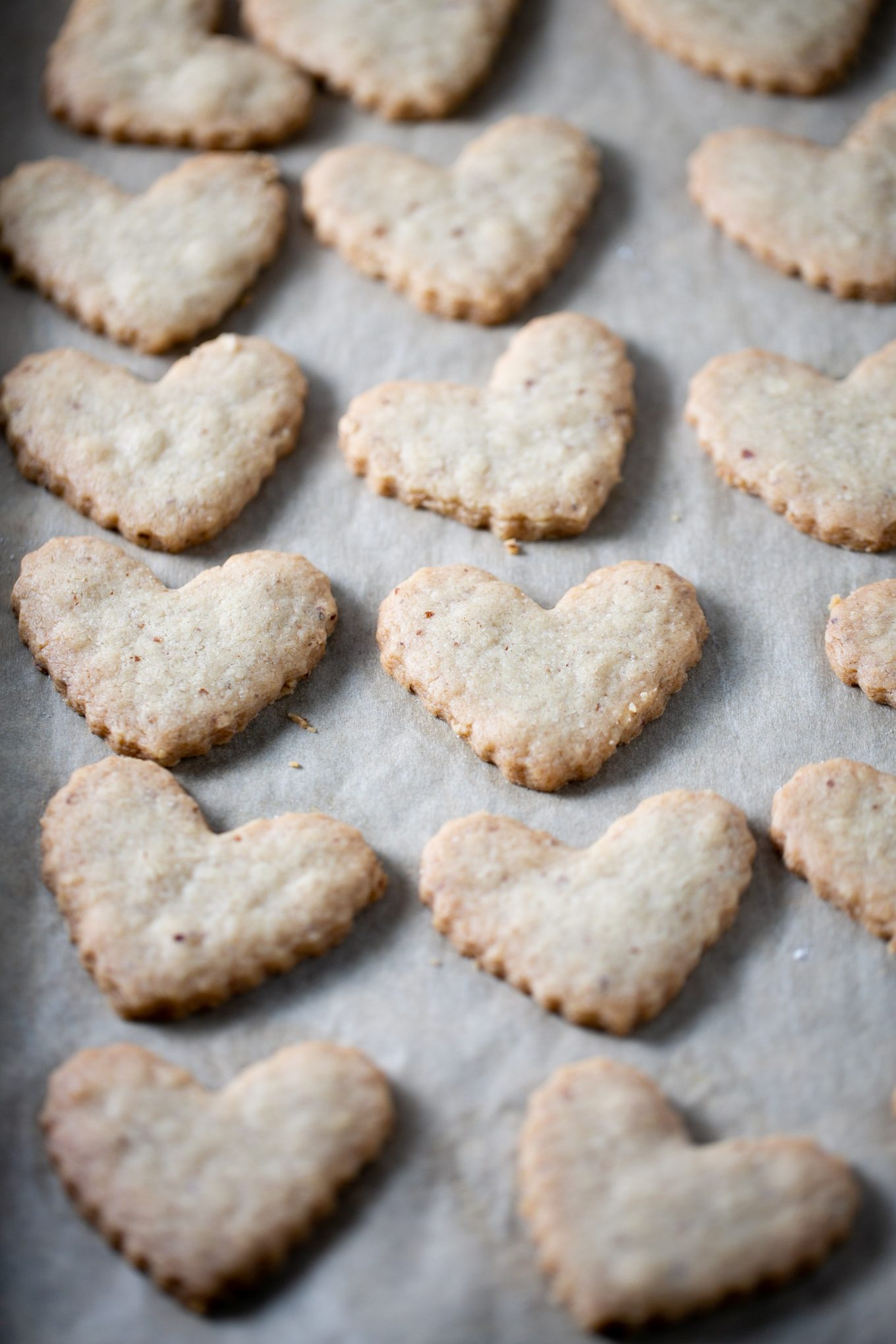 galletas de corazón en charola