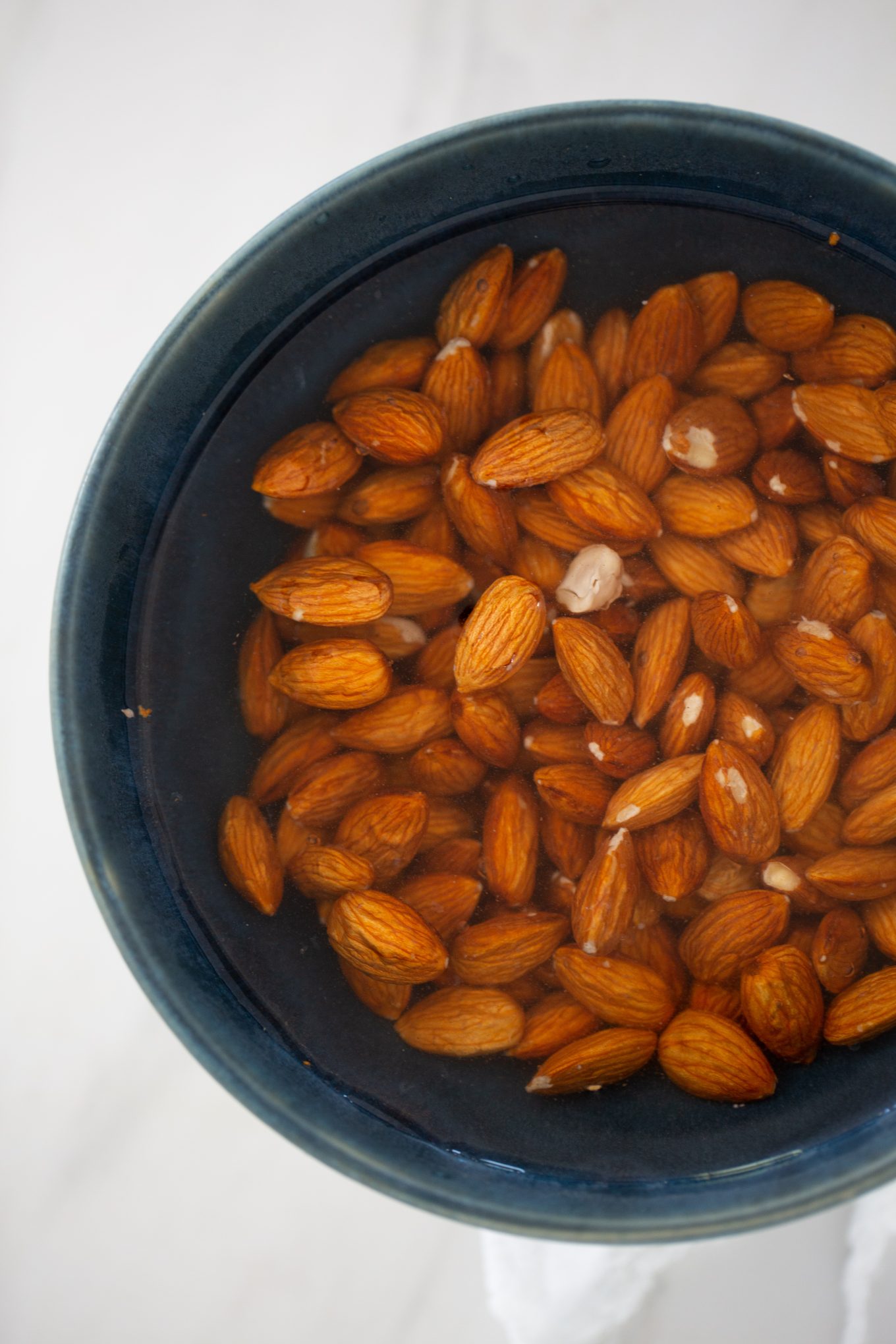 beneficios de la leche de almendras,para que sirve la leche de almendras,leche de almendras sin azucar,leche de almendra