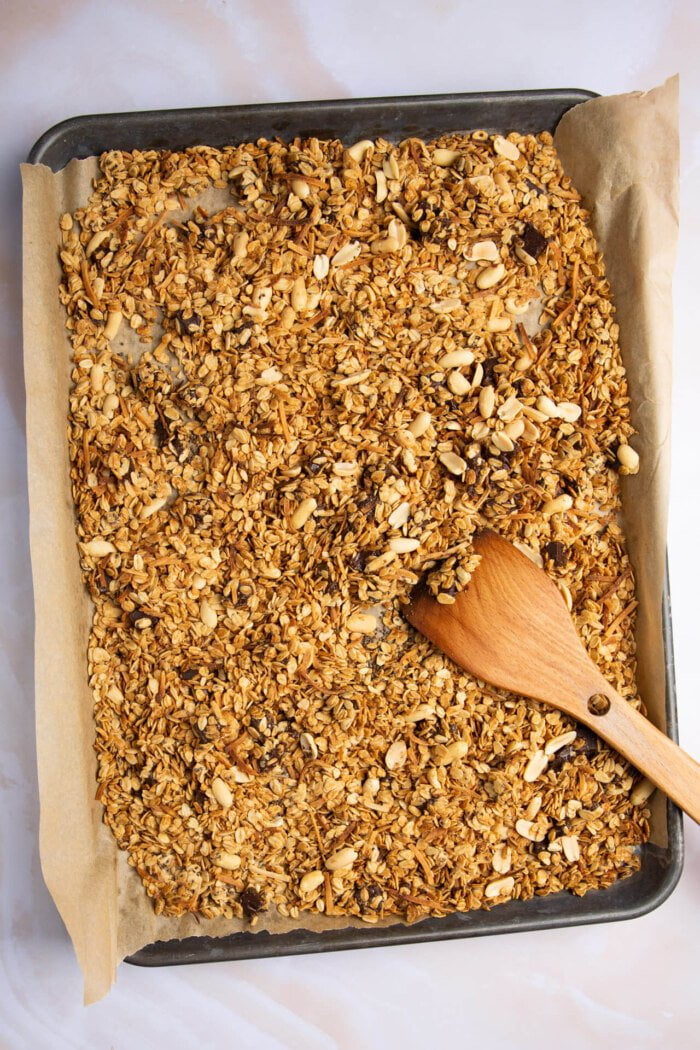 chocolate peanut butter granola 17