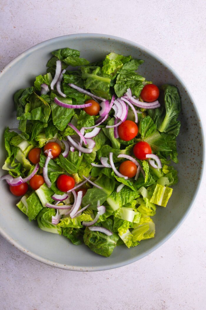 Lechuga, tomate y cebolla